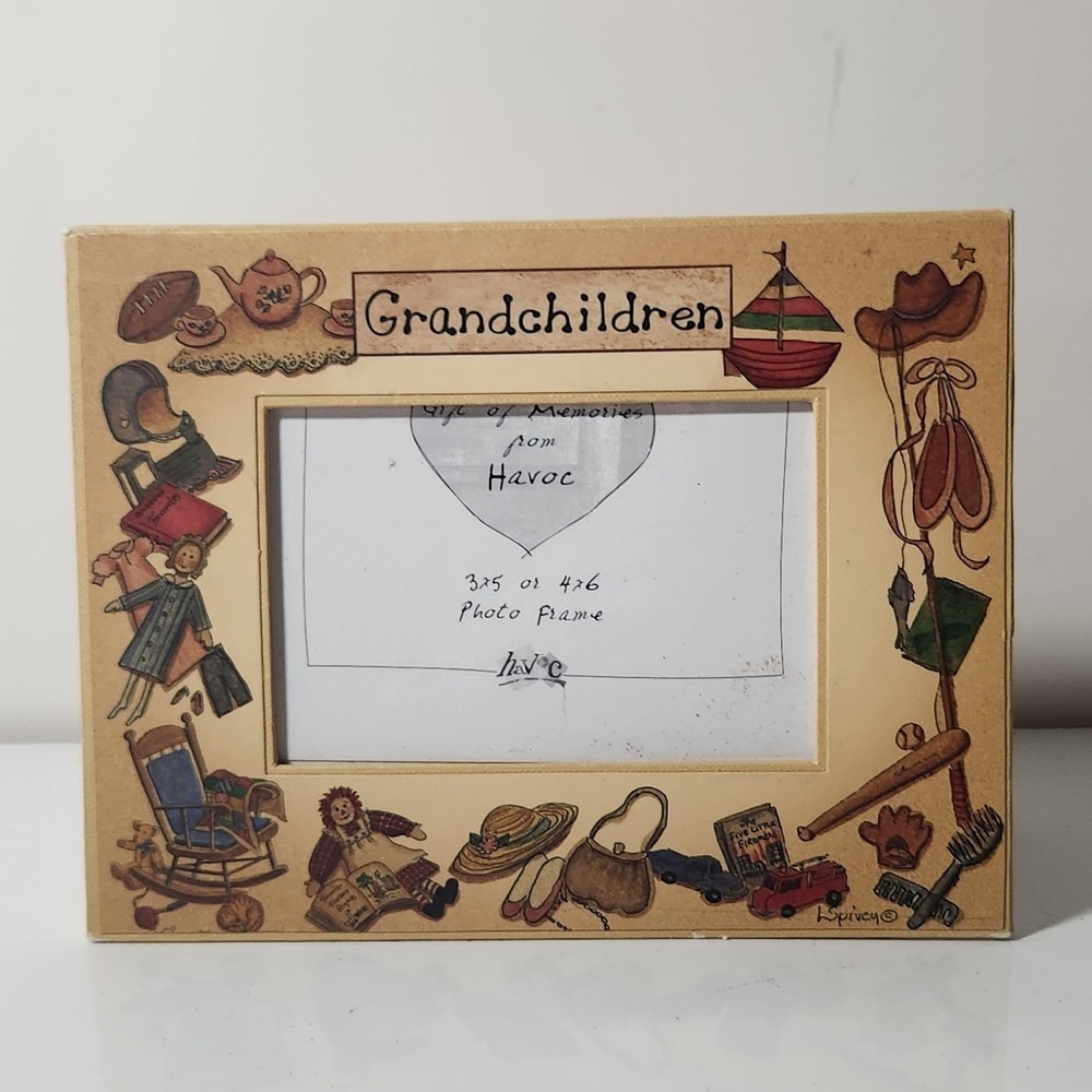 Havoc Grandchildren Photo Frame L Spivey Artist Illustrations 4x6 3.5x5 Tan